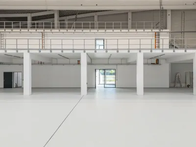 EMUK Gebäude von Innen